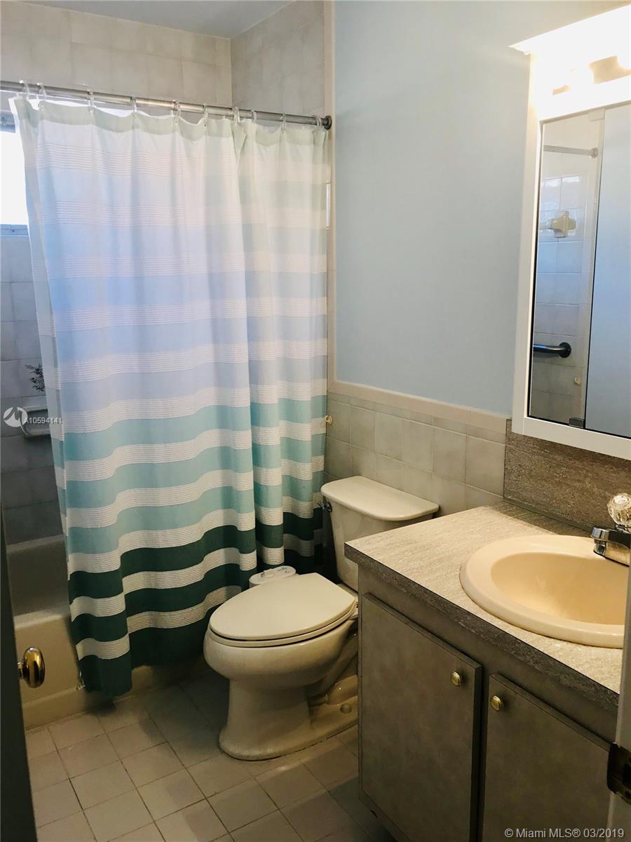 1210 Southwest 76th Court Miami, FL 33144 - Photo 13 of 23