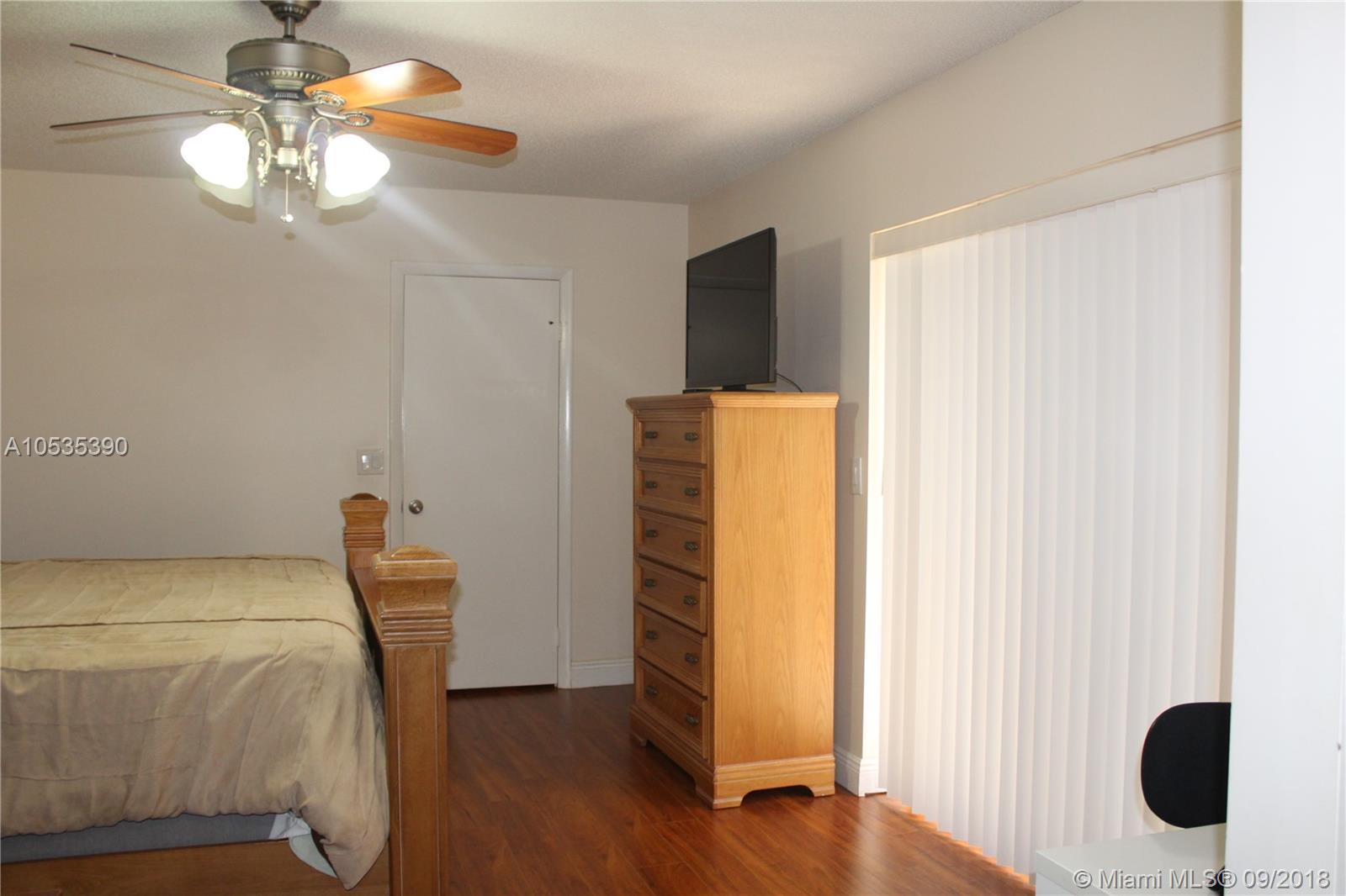 8391 Boca Rio Drive Boca Raton, FL 33433 - Photo 15 of 32