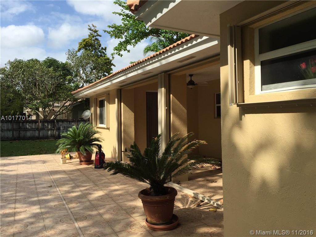 13550 Southwest 82nd Avenue Pinecrest, FL 33156 - Photo 25 of 29