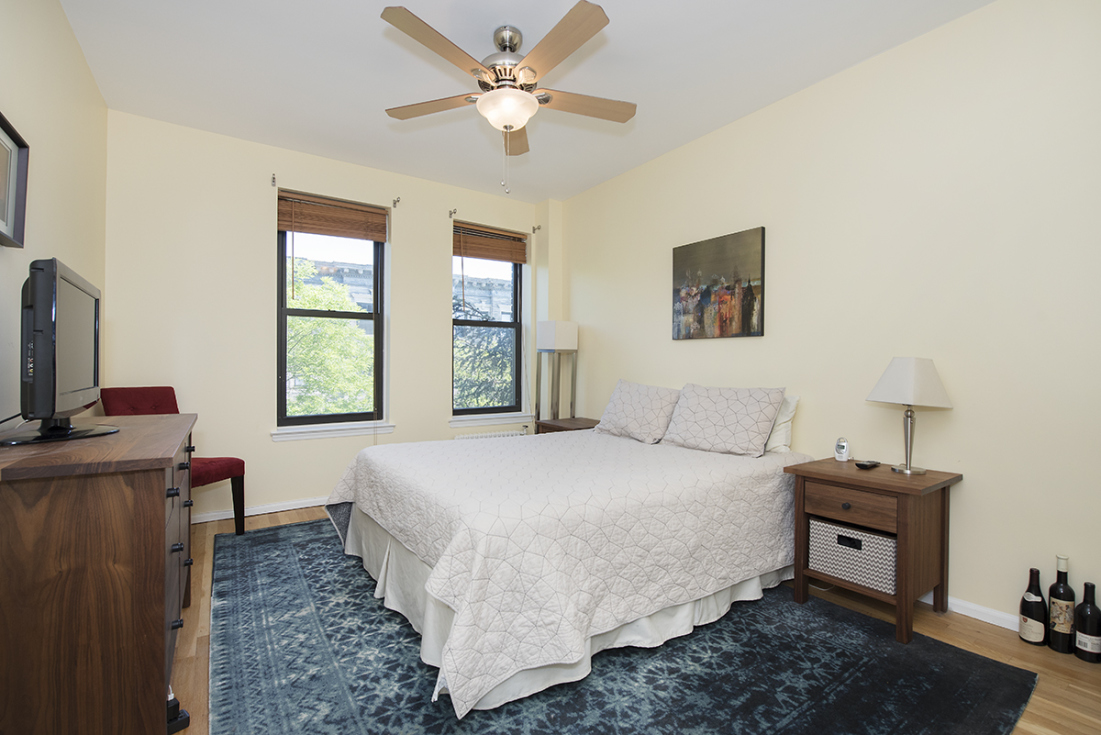 338 Prospect Place, Unit 3F Brooklyn, NY 11238 - Photo 3 of 6