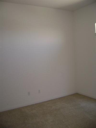 3119 Crescent Ridge Street Bakersfield, CA 93313 - Photo 8 of 17 Gallery Image 8