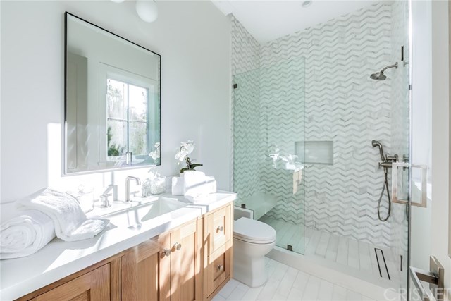 4525 Libbit Avenue Encino, CA 91436 - Photo 48 of 65