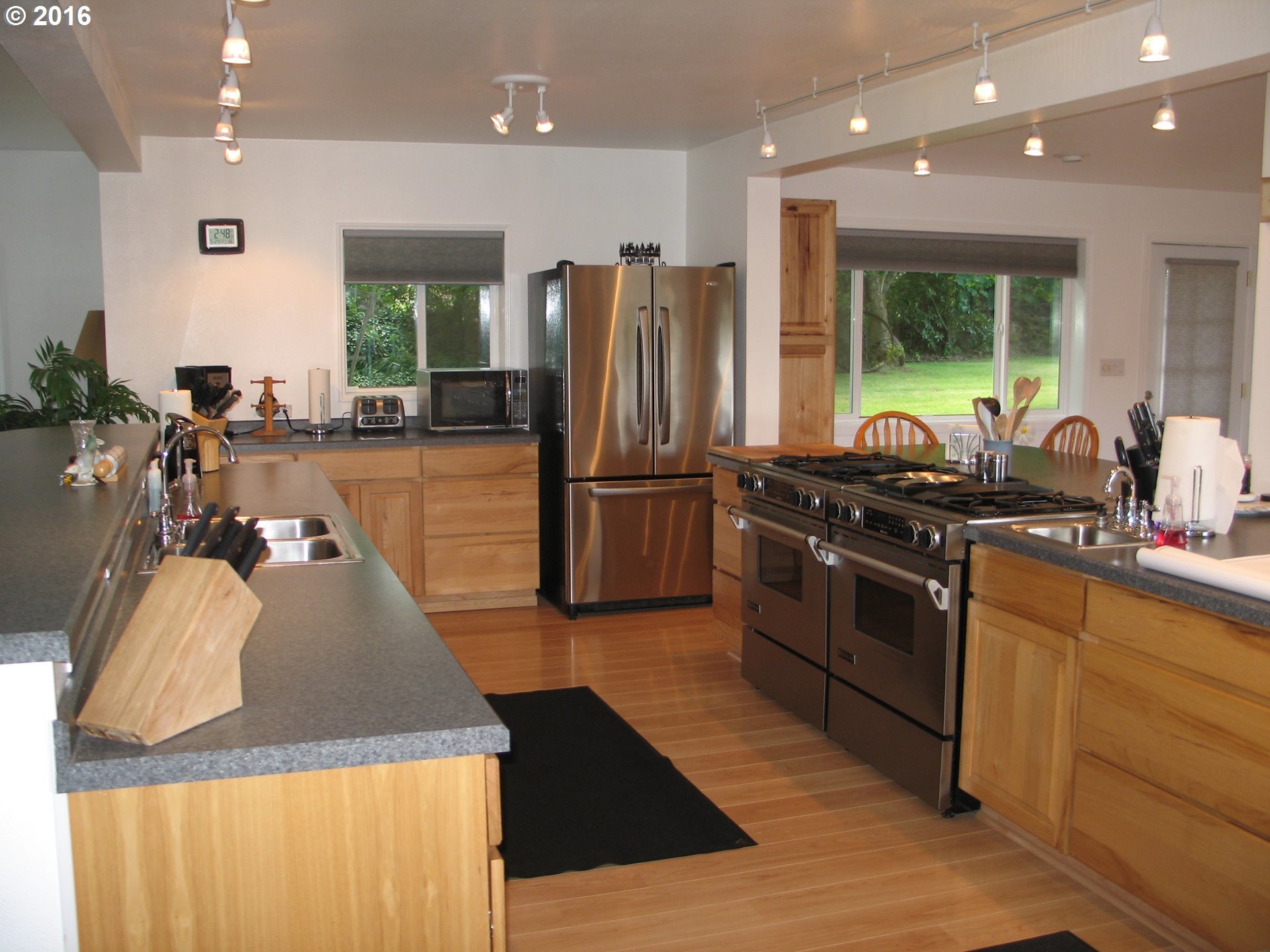 1621 Markham Road Hood River, OR 97031 - Photo 29 of 32 Gallery Image 29