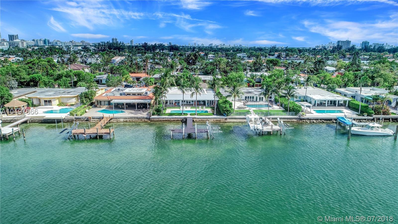 1525 Cleveland Road Miami Beach, FL 33141 - Photo 28 of 31