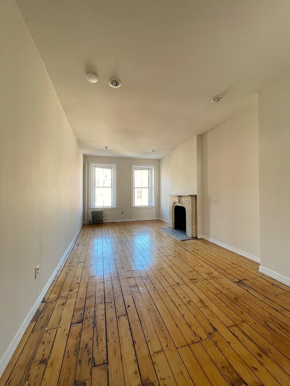 50 West 8th Street, Unit 4A Manhattan, NY 10011 - Photo 5 of 12