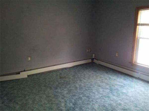 680 Jackson Street Methuen, MA 01844 - Photo 9 of 10
