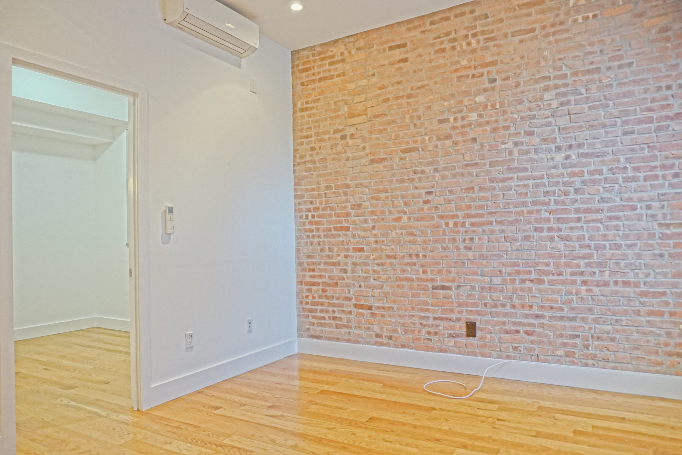 78 East 119th Street, Unit 1N Manhattan, NY 10035 - Photo 2 of 6