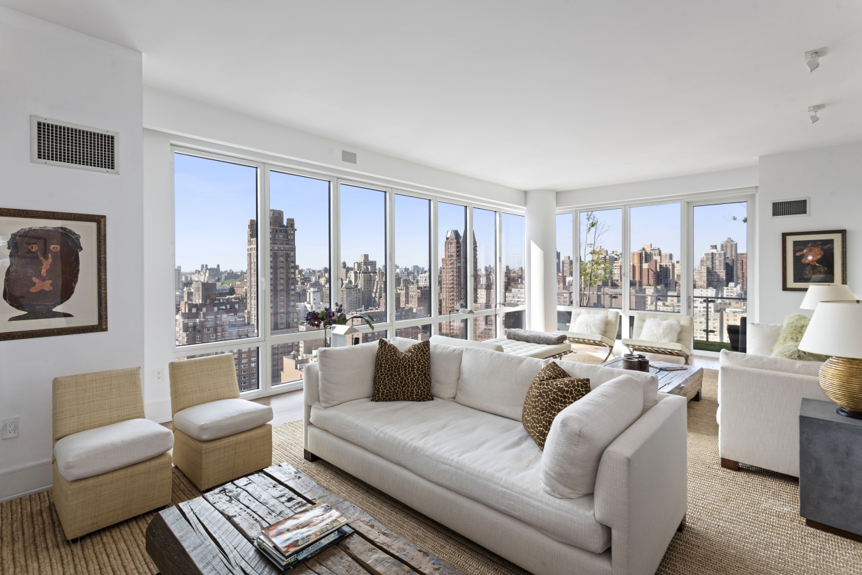 255 East 74th Street, Unit 24B Manhattan, NY 10021 - Photo 5 of 14