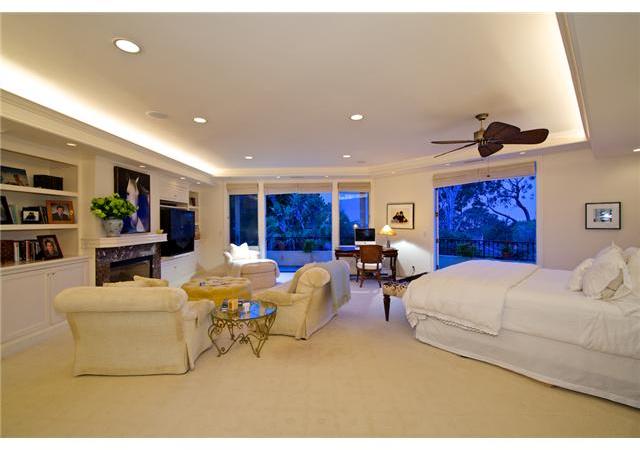 2670 Hidden Valley Road La Jolla, CA 92037 - Photo 15 of 24 Romantic Master Bedroom