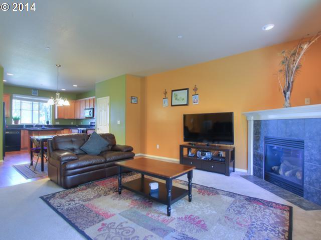 15508 Southwest Stone Ridge Circle Beaverton, OR 97007 - Photo 4 of 15 Gallery Image 4