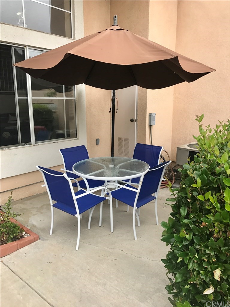 23306 Colony Park Drive Carson, CA 90745 - Photo 12 of 48