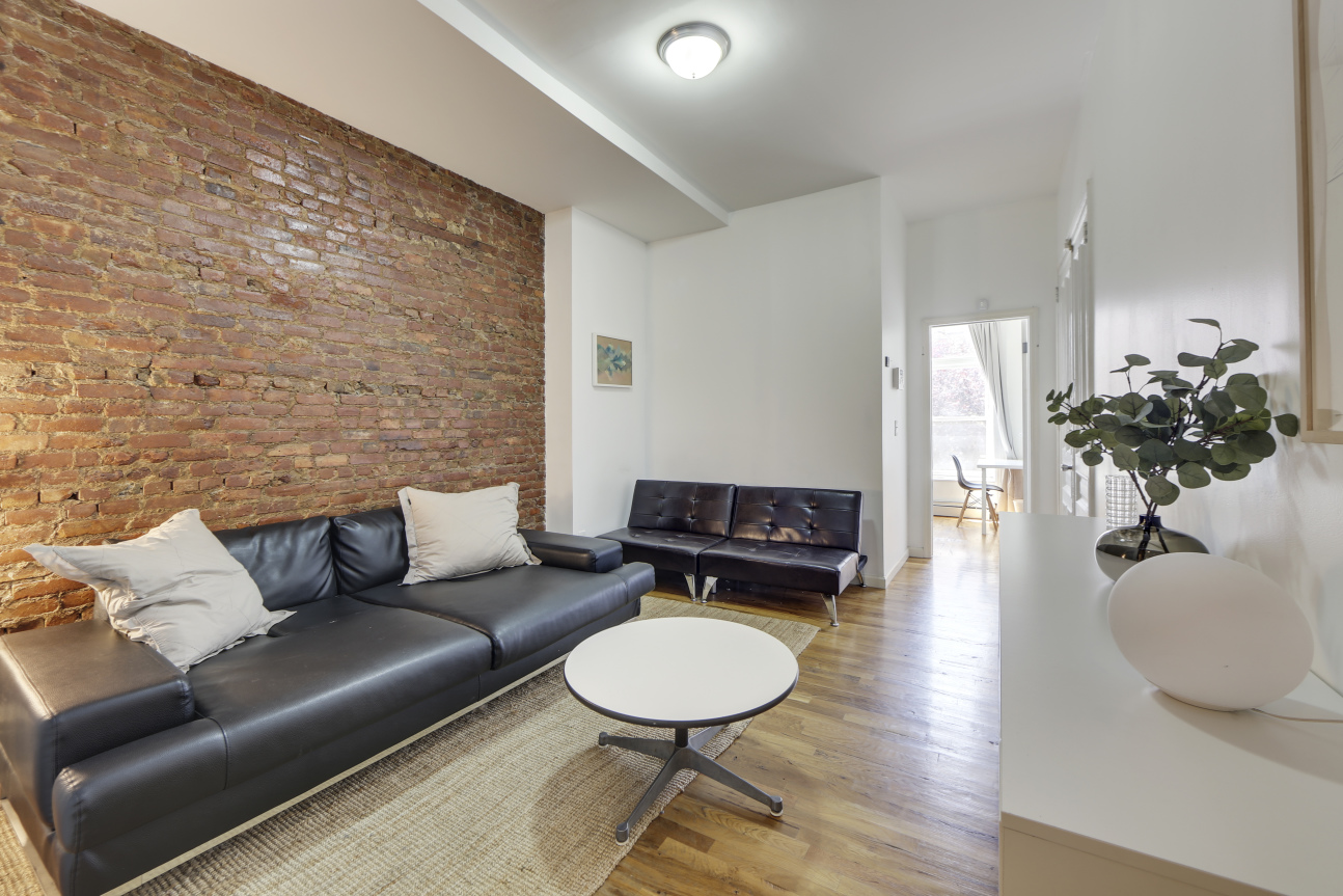 863 Jefferson Avenue Brooklyn, NY 11221 - Photo 2 of 11