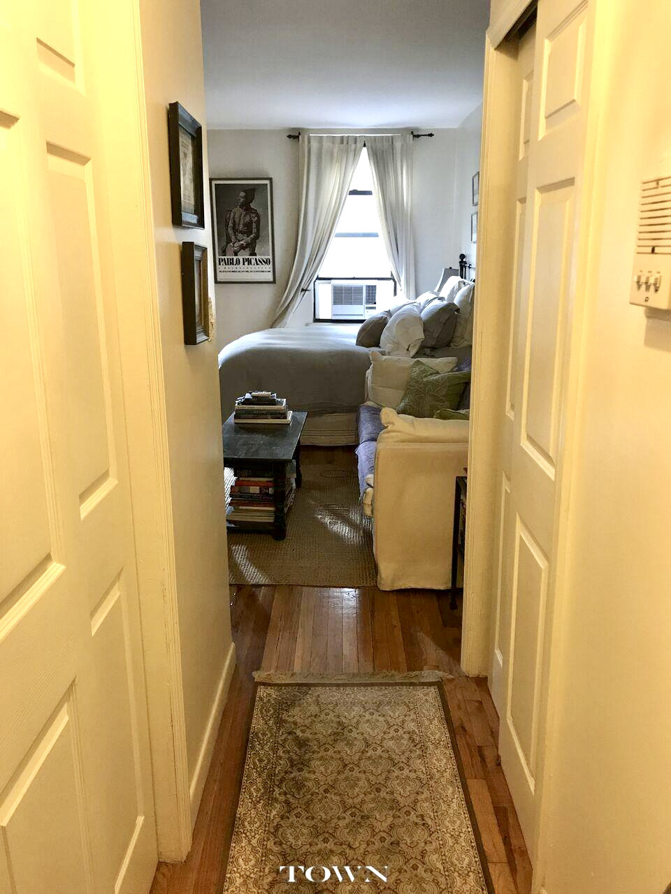 336 East 61st Street, Unit 1 Manhattan, NY 10065 - Photo 8 of 12