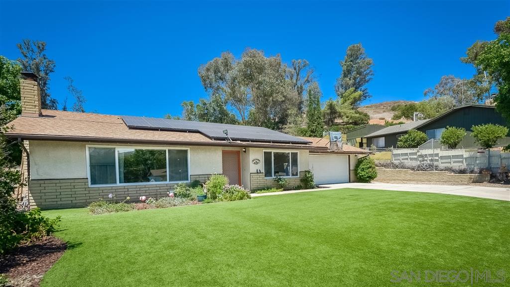 13366 Scotsman Road Lakeside, CA 92040 - Photo 1 of 25 Gallery Image 1