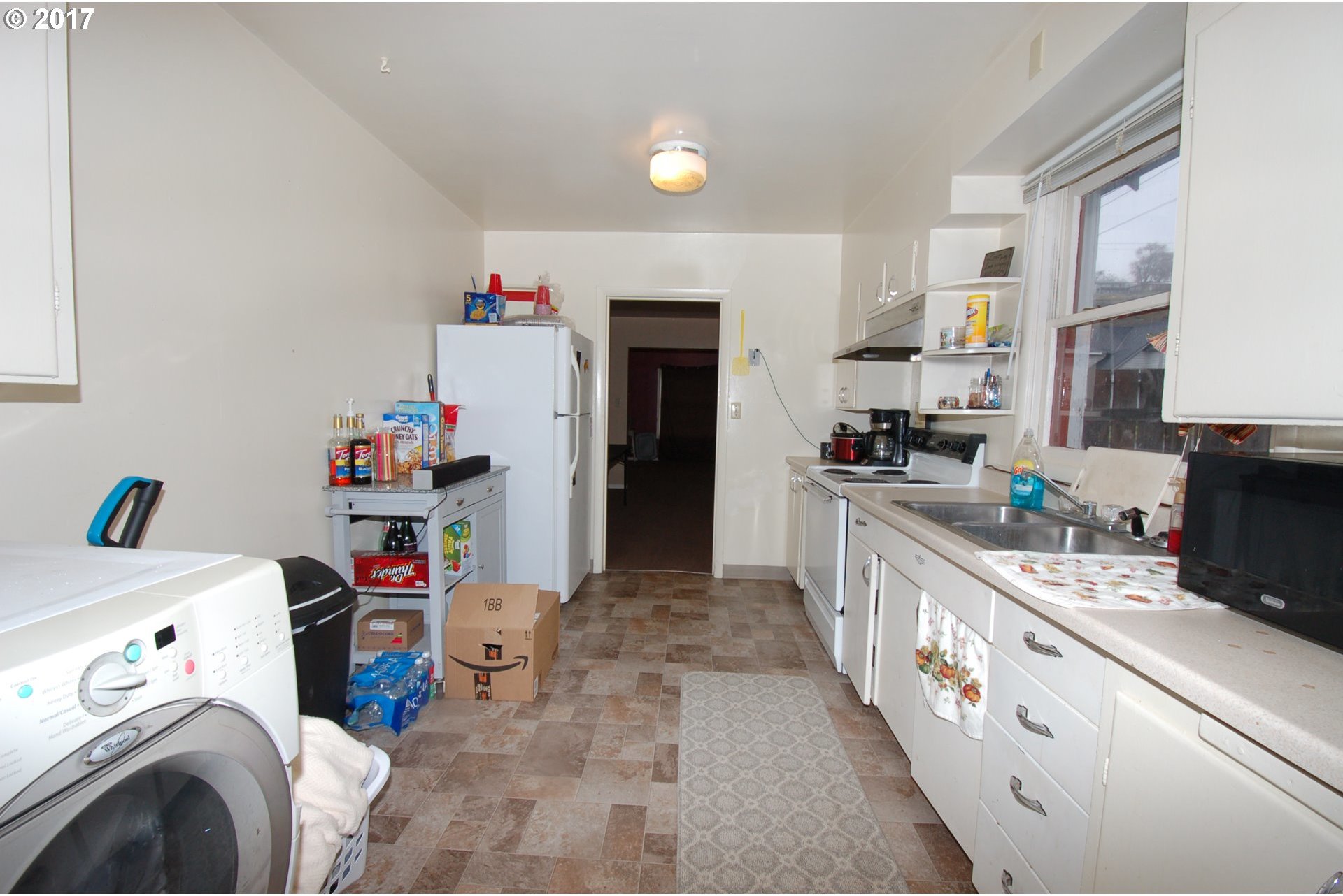 627 Southeast 3rd Street Pendleton, OR 97801 - Photo 12 of 30