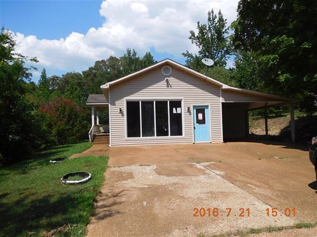 1595 Rich Road Savannah, TN 38372 - Photo 3 of 15
