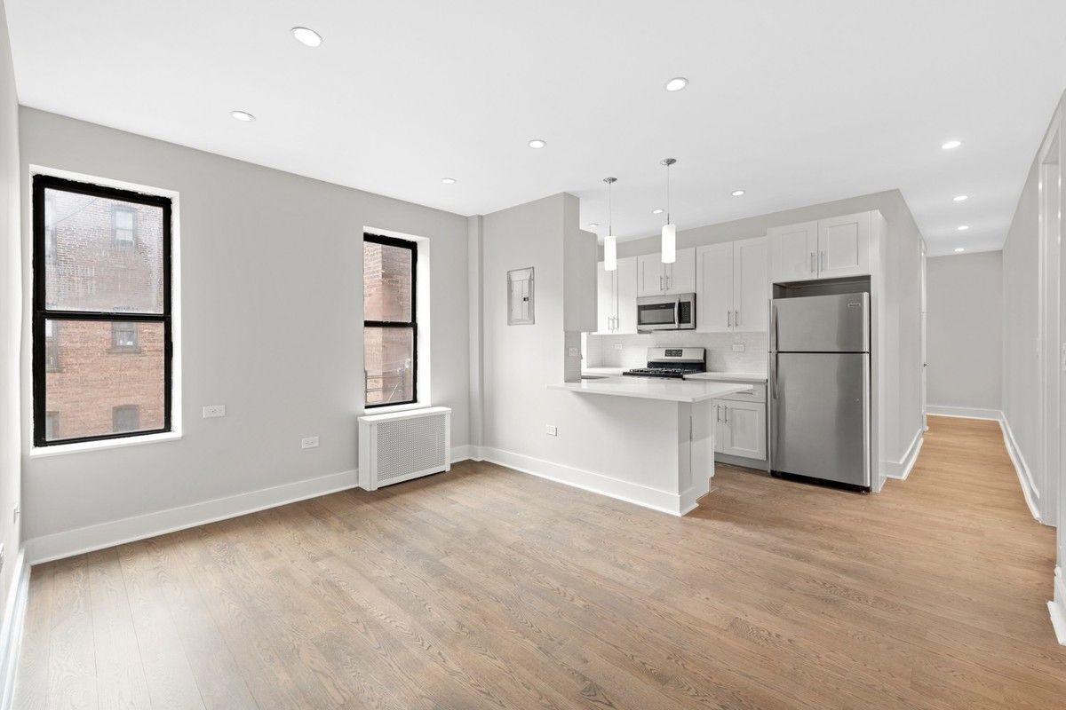601 Crown Street, Unit C3 Brooklyn, NY 11213 - Photo 1 of 10