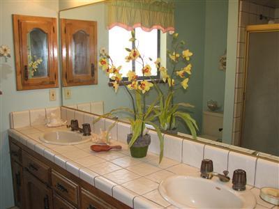 1713 Jenkins Road Bakersfield, CA 93314 - Photo 6 of 7 Gallery Image 6