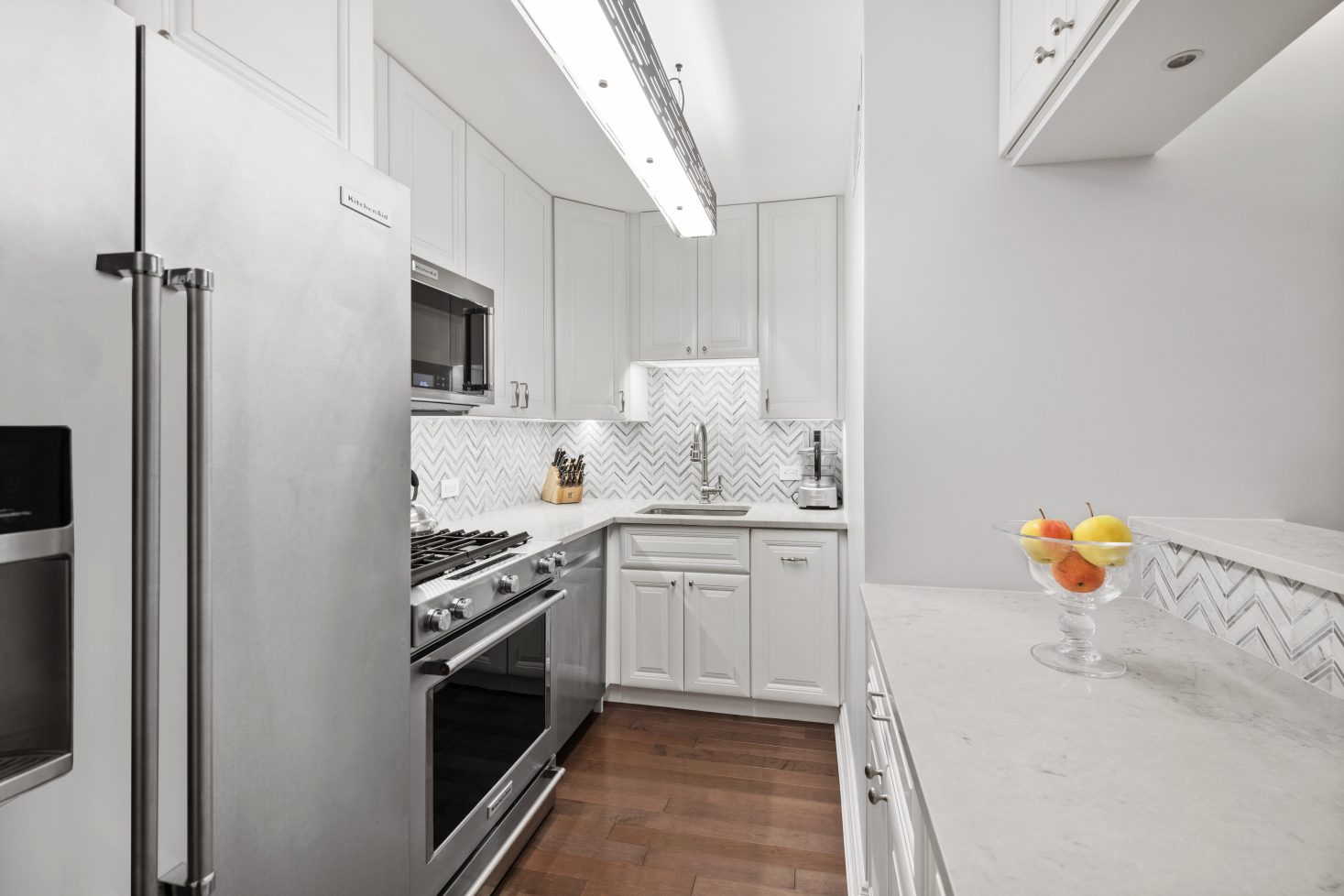 235 East 87th Street, Unit 1E Manhattan, NY 10128 - Photo 3 of 8