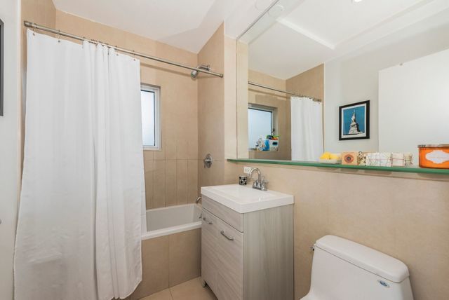 $1,145,000 | 297 Driggs Avenue, Unit 2A | Greenpoint