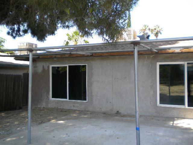 819 Sterling Road Bakersfield, CA 93306 - Photo 5 of 5 Gallery Image 5