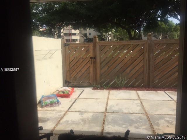 12379 Southwest 94th Terrace Miami, FL 33186 - Photo 9 of 9