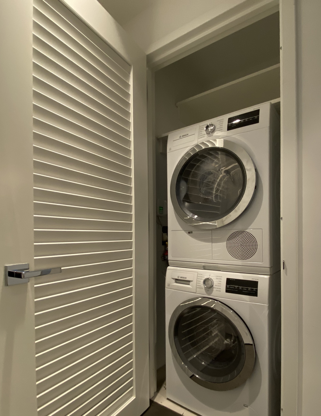 252 South Street, Unit 21G Manhattan, NY 10002 - Photo 7 of 9