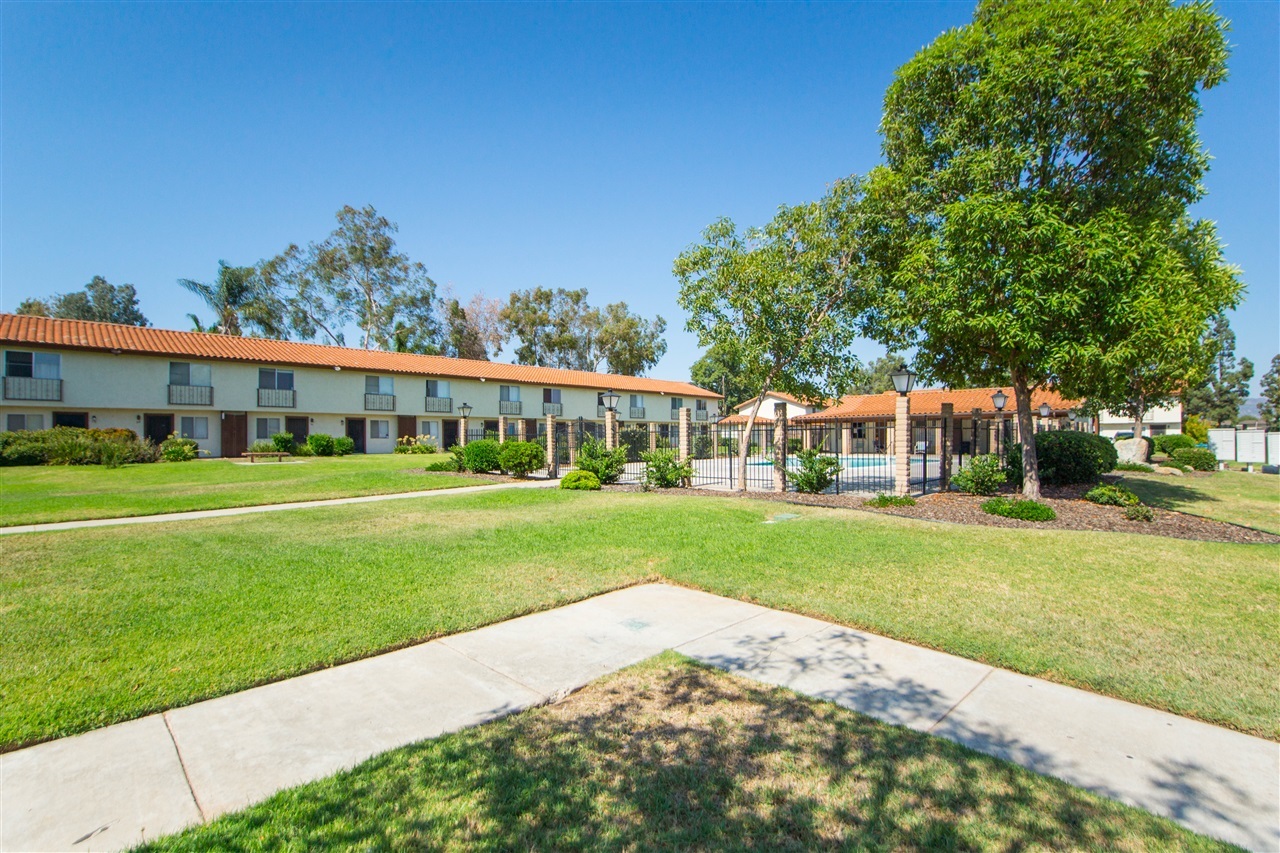 280 Espanas Glen Escondido, CA 92026 - Photo 24 of 25