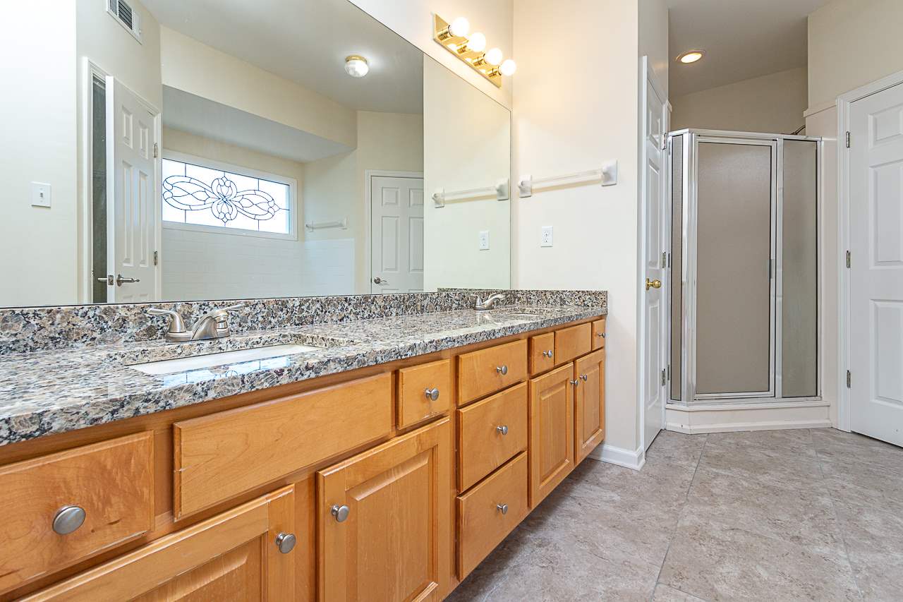 9026 Raspberry Lane Cordova, TN 38016 - Photo 9 of 17