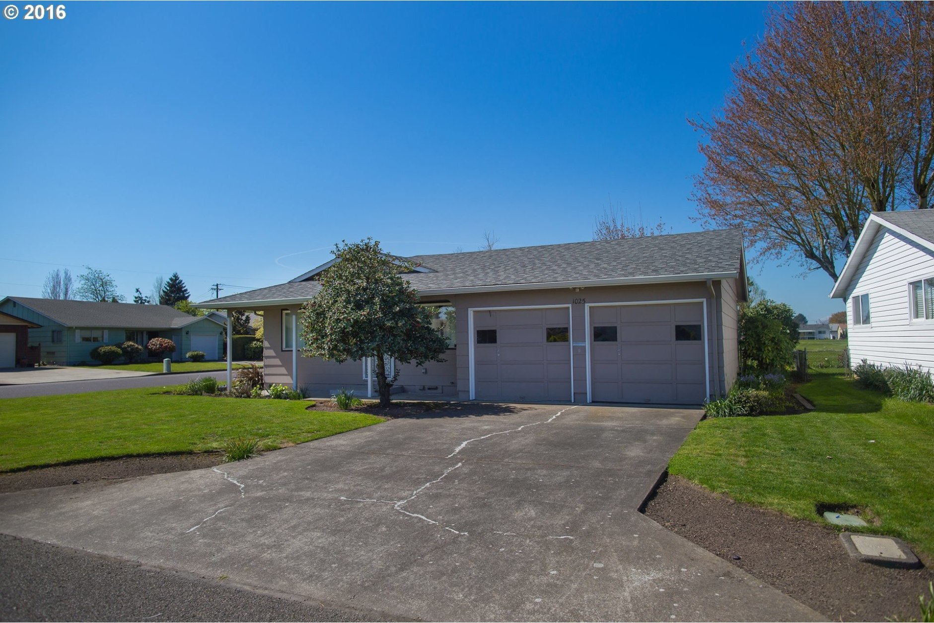 1025 Princeton Road Woodburn, OR 97071 - Photo 2 of 21 Gallery Image 2