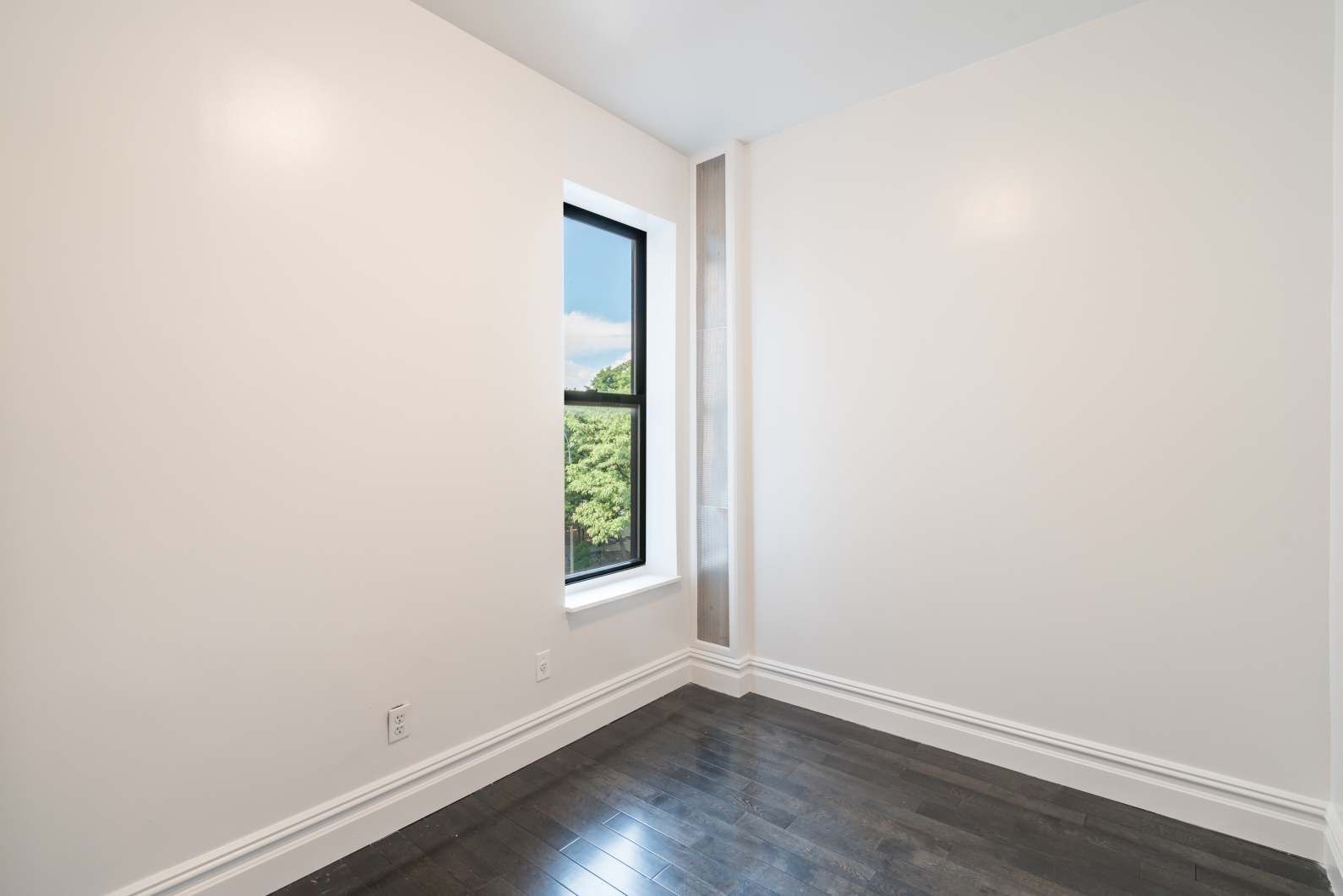 243 Henry Street, Unit 10 Manhattan, NY 10002 - Photo 5 of 7