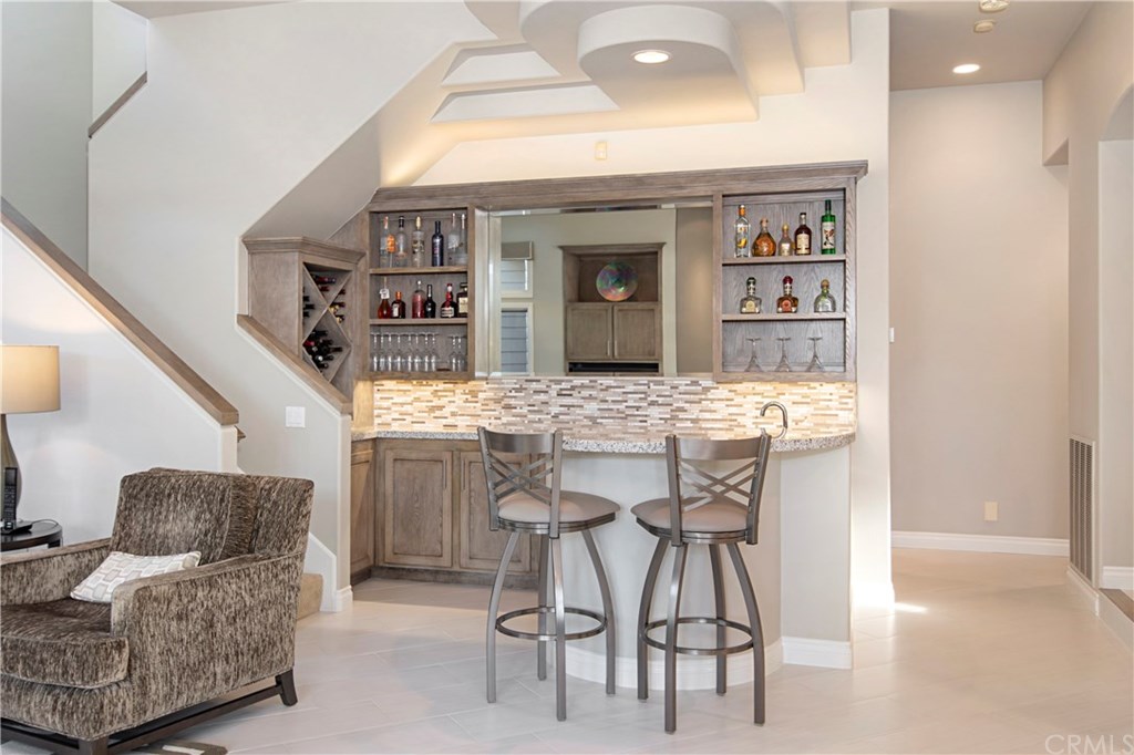 23 Emerald Glen Laguna Niguel, CA 92677 - Photo 19 of 56 Cozy wet bar