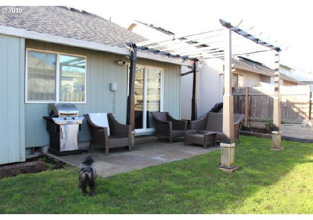 1128 Southwest Ivory Loop Gresham, OR 97080 - Photo 13 of 14
