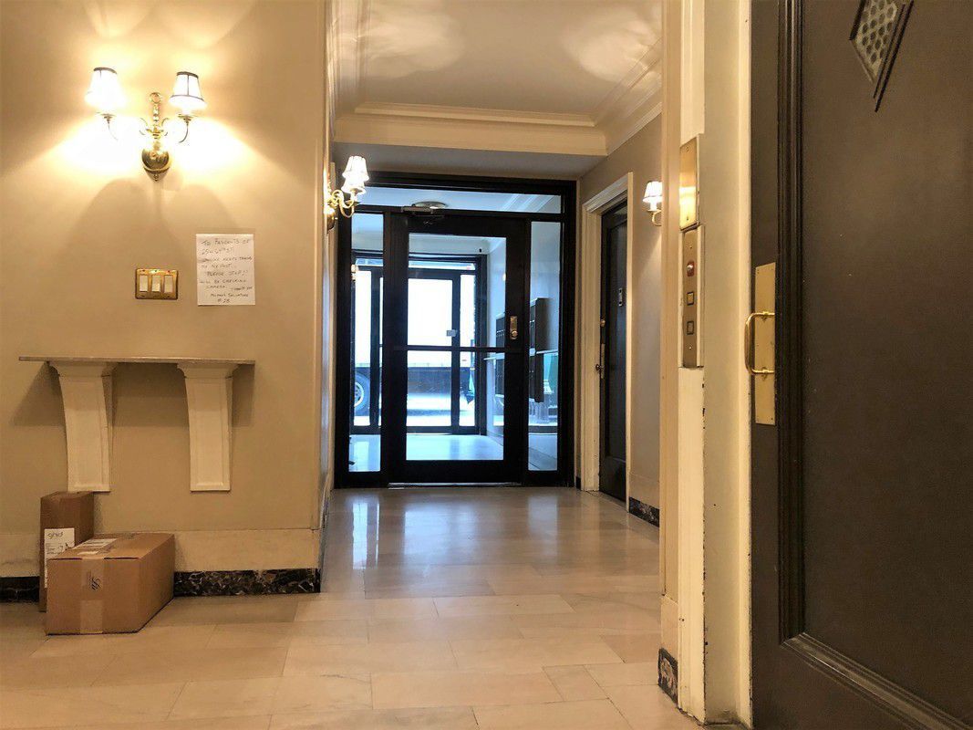 25 West 64th Street, Unit 7E Manhattan, NY 10023 - Photo 2 of 23