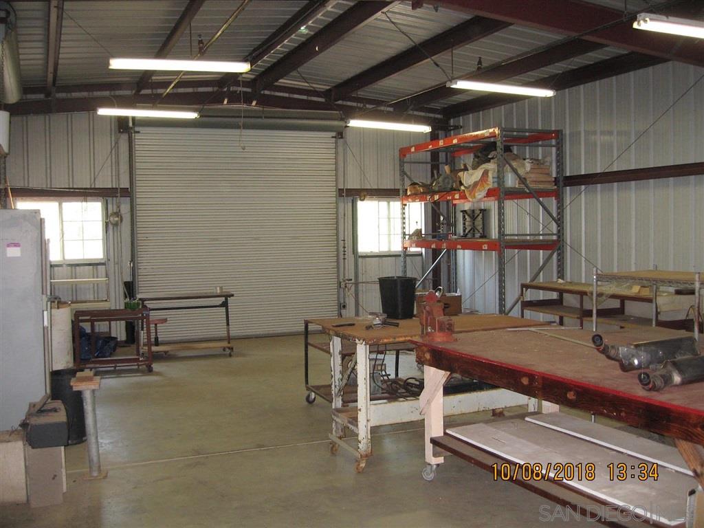 20307 Beech Lane Escondido, CA 92029 - Photo 10 of 14