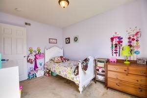10043 Pinewood View Santee, CA 92071 - Photo 17 of 25 Gallery Image 17