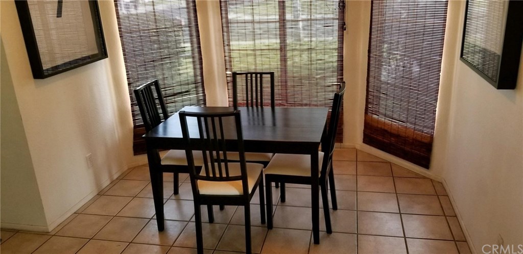 11231 Heathrow Drive Riverside, CA 92503 - Photo 13 of 18