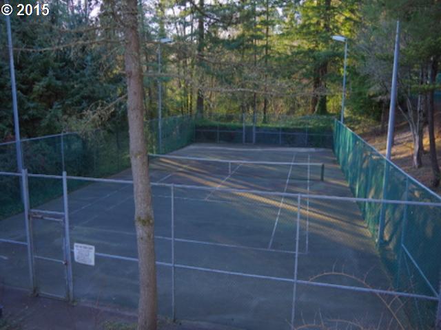 7500 Southwest Barnes Road, Unit D Portland, OR 97225 - Photo 13 of 16 Gallery Image 13