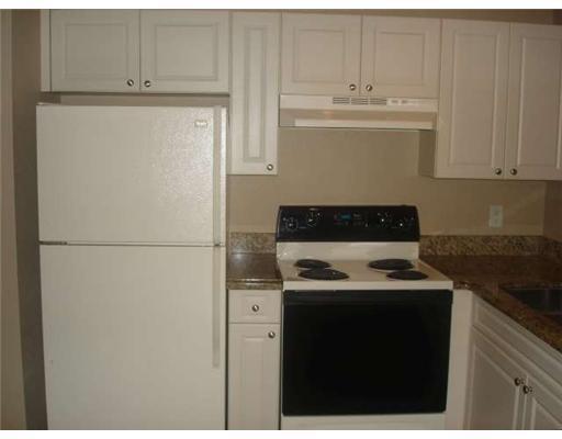 6792 West Sample Road, Unit B 27 Coral Springs, FL 33067 - Photo 4 of 8 Gallery Image 4