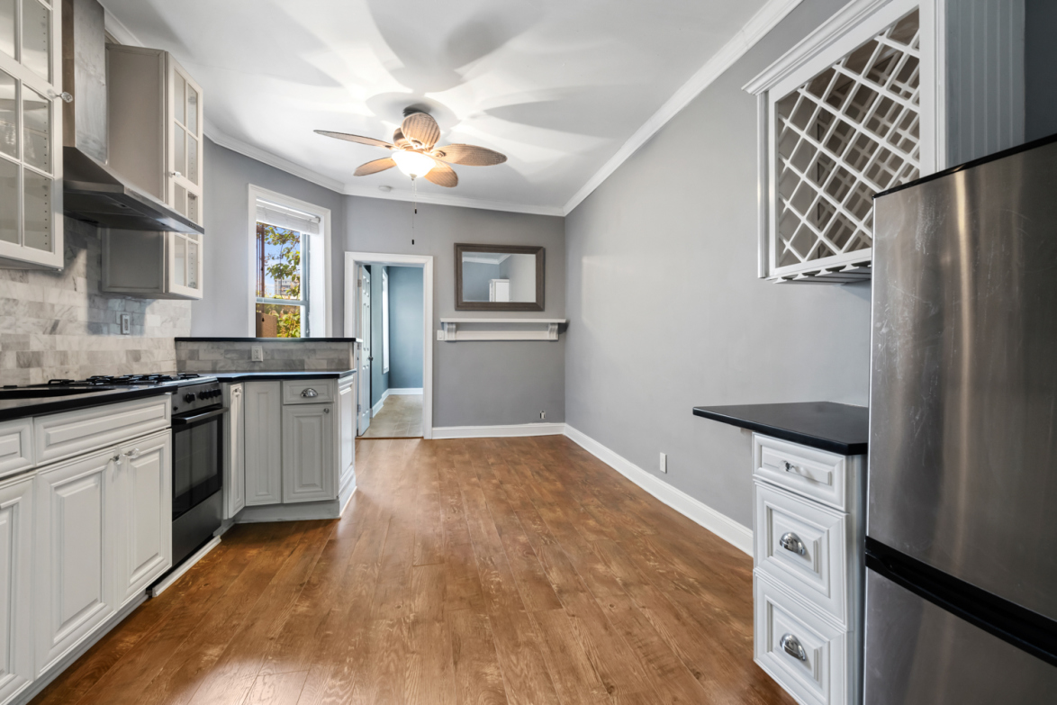 115 South 8th Street, Unit 10 Brooklyn, NY 11249 - Photo 2 of 6