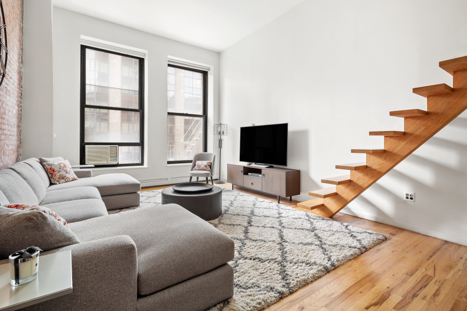250 Mercer Street, Unit C414 Manhattan, NY 10012 - Photo 2 of 12