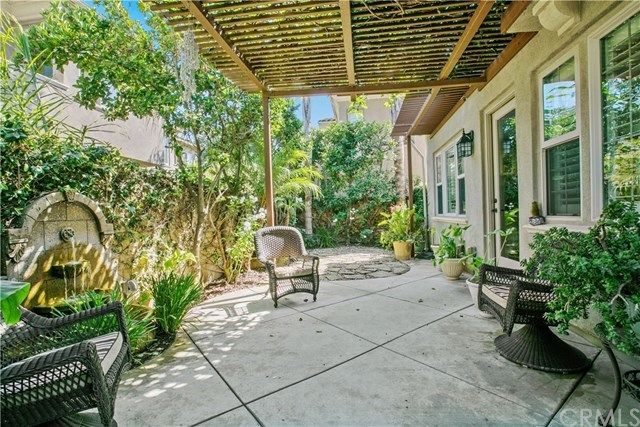 $1,050,000 | 2458 Monaco Terrace, Costa Mesa, CA 92627