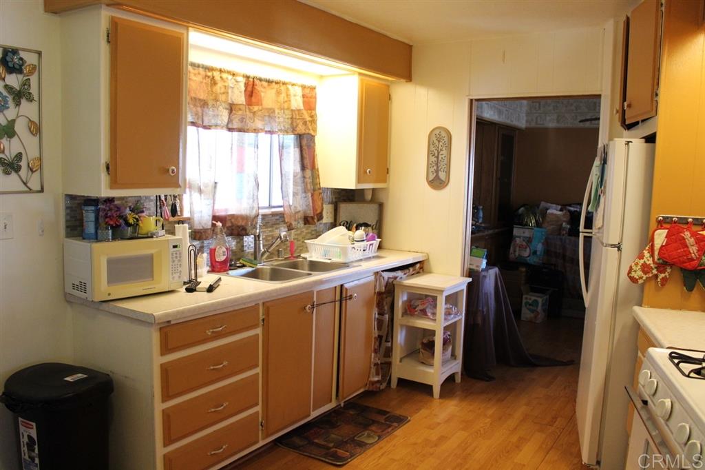 2515 Sweetwater Road, Unit 6 Spring Valley, CA 91977 - Photo 8 of 24