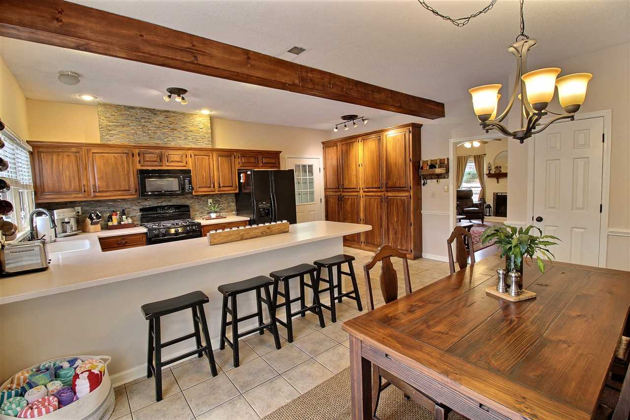 936 Yorktown Road Collierville, TN 38017 - Photo 7 of 23 Gallery Image 7