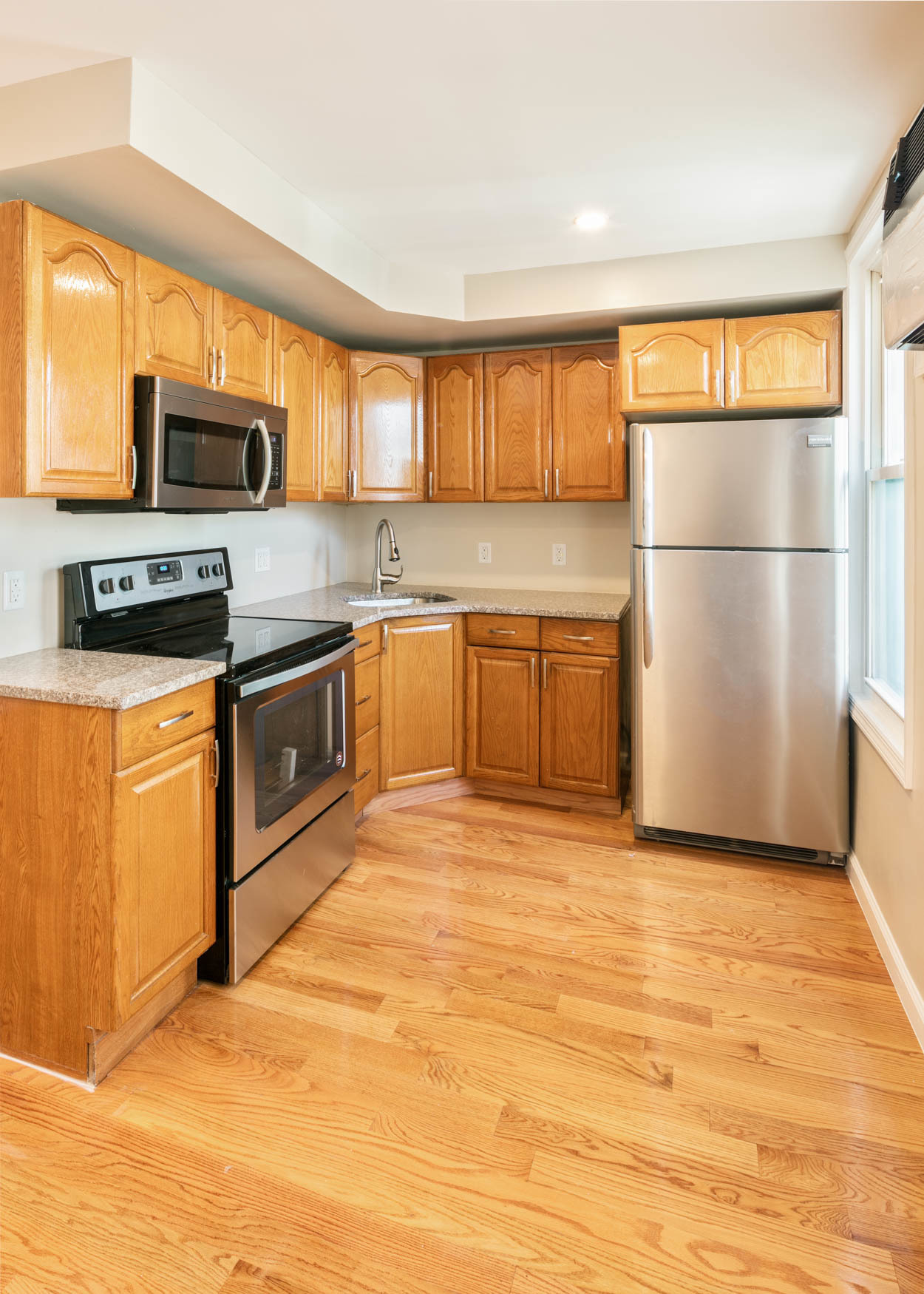 358 Leonard Street Brooklyn, NY 11211 - Photo 8 of 11