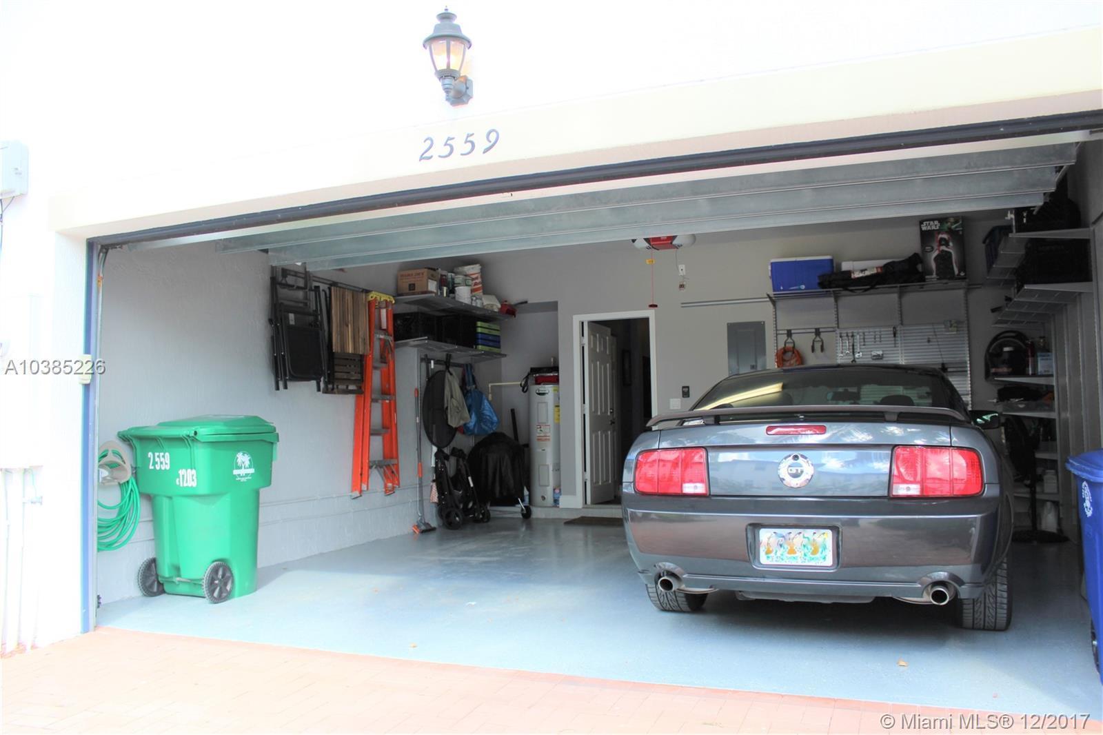 2559 Southwest 119th Terrace Miramar, FL 33025 - Photo 7 of 42