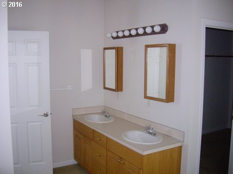 75151 Yoakum Road Pendleton, OR 97801 - Photo 20 of 26