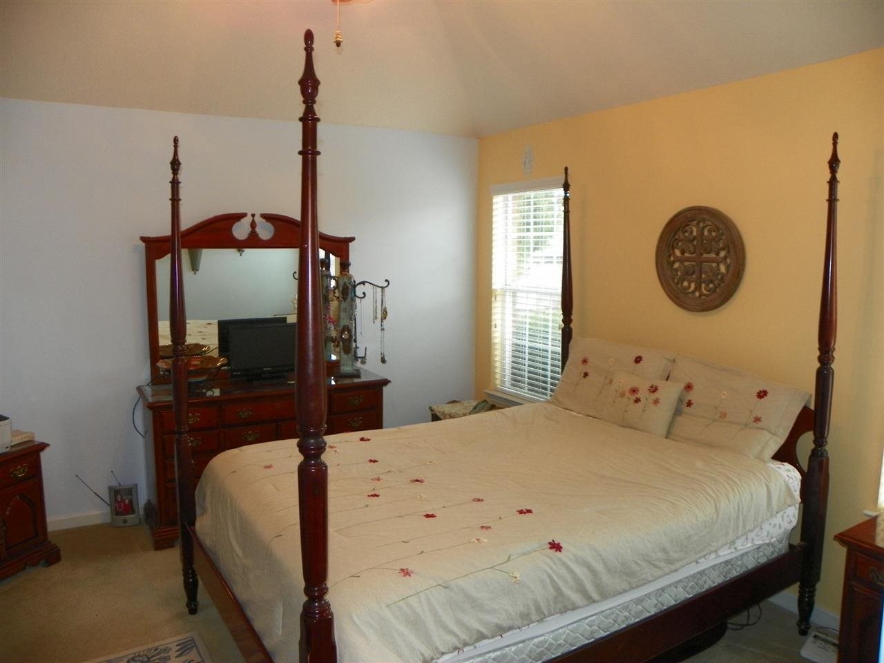 10097 Cross Ridge Road Cordova, TN 38018 - Photo 7 of 18 Vaulted ceiling and natural light!