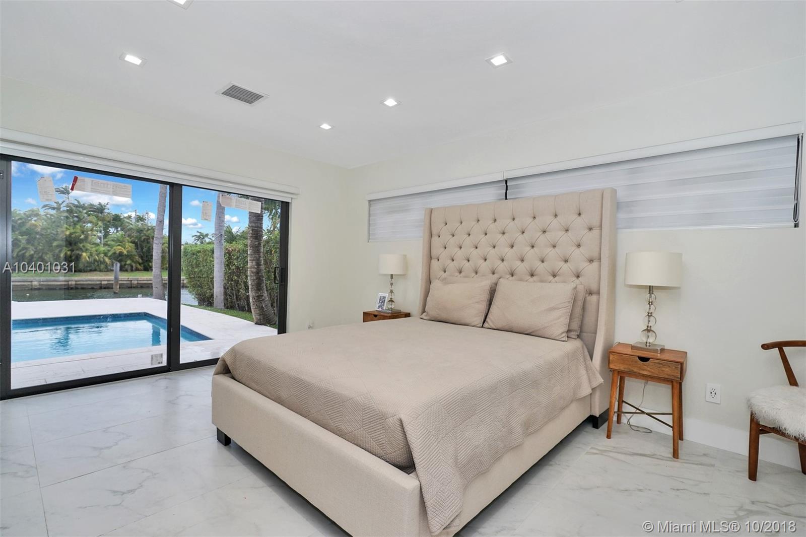2027 Northeast 121st Road North Miami, FL 33181 - Photo 11 of 27 Gallery Image 11