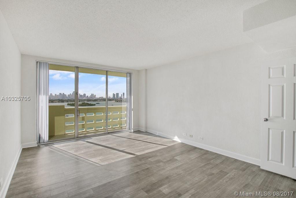 1500 Bay Road, Unit N1419 Miami Beach, FL 33139 - Photo 22 of 35